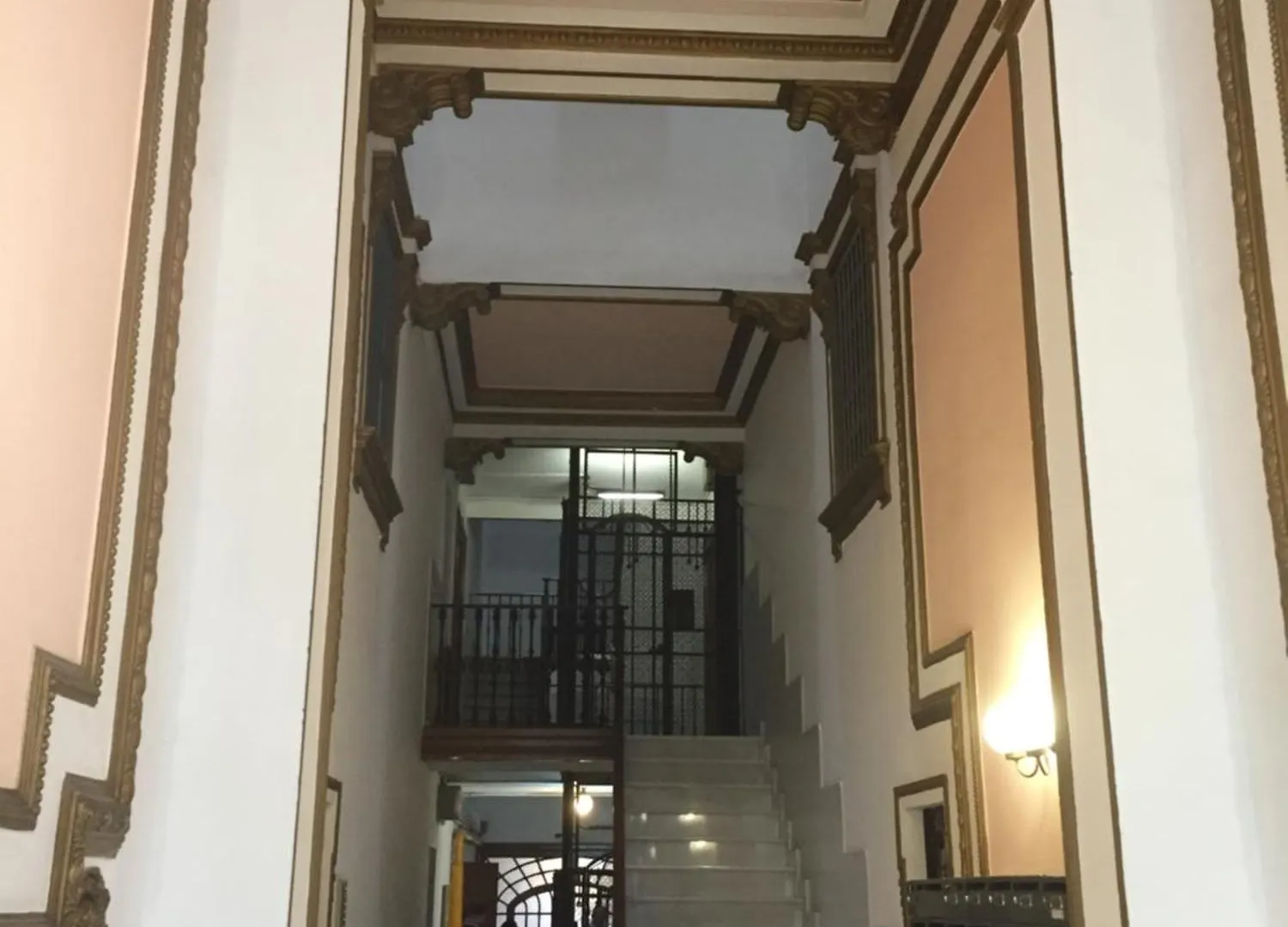 Vilamari 33 - 2 Bedroom Apartment Barcelona