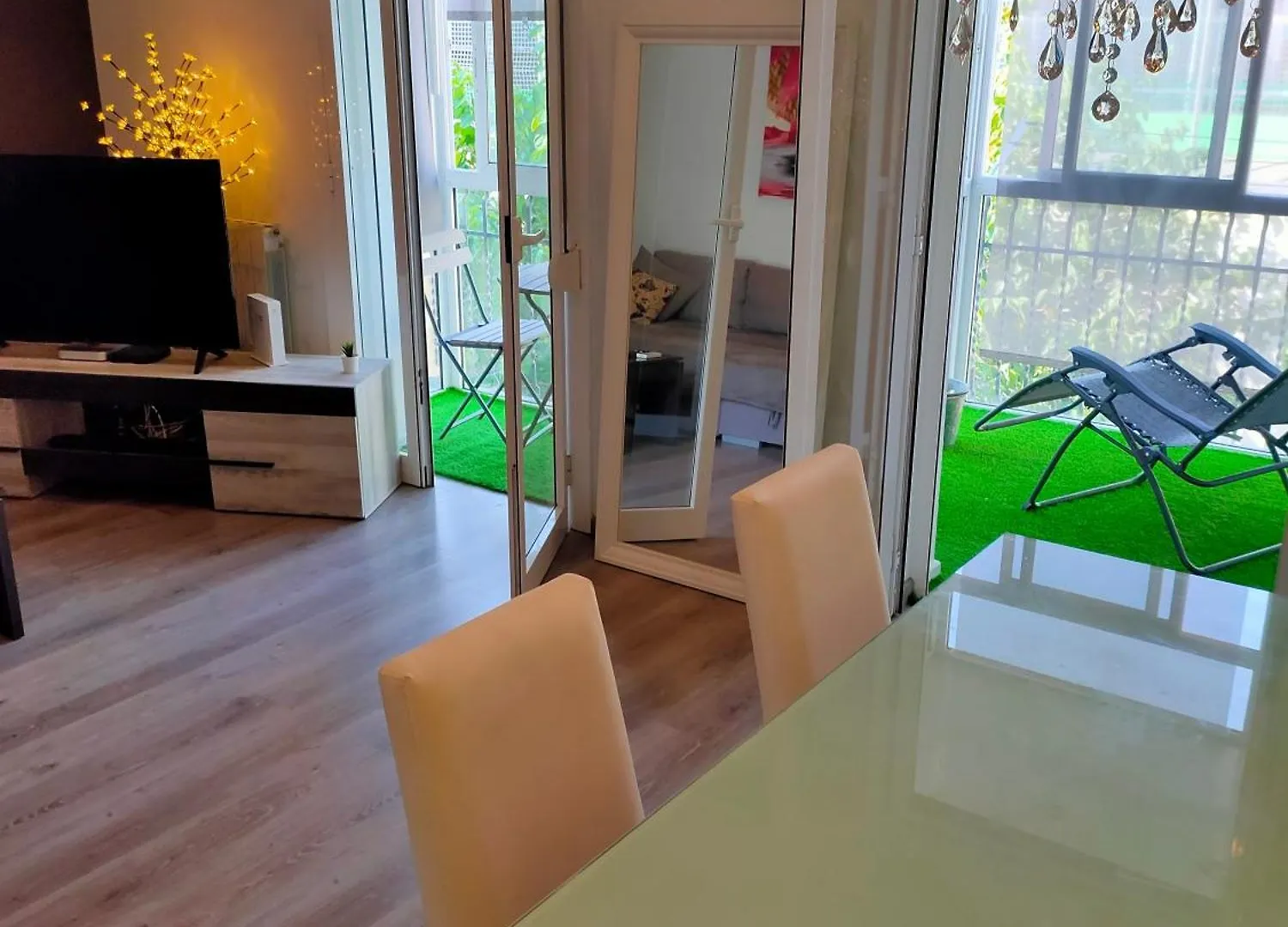 Vilamari 33 - 2 Bedroom Apartment Barcelona